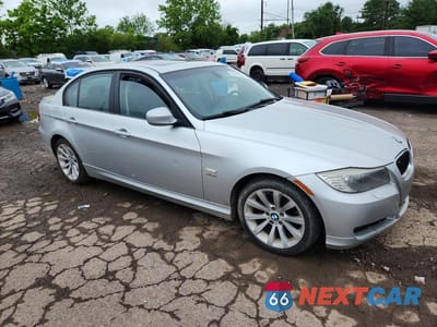 Czwarte zdjęcie samochodu z boku: 2011 BMW 328 XI VIN:WBAPK7C50BA974127 - miniatura
