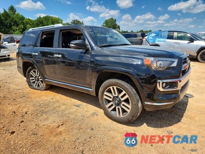 Czwarte zdjęcie samochodu z boku: 2022 TOYOTA 4RUNNER LIMITED VIN:JTEKU5JR9N5990658 - miniatura