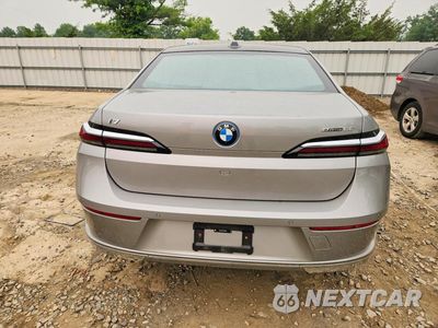 Zdjęcie 6 z 12 samochodu: 2025 BMW I7 EDRIVE50 VIN:WBY43EJ08SCU98890 - miniatura