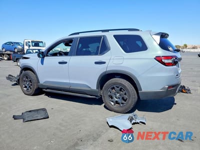 Drugie zdjęcie samochodu z przodu: 2024 HONDA PILOT TRAILSPORT VIN:5FNYG1H67RB009659 - miniatura