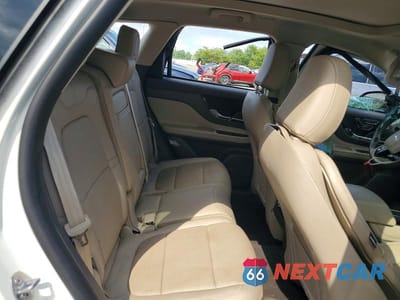 Zdjęcie 10 z 12 samochodu: 2024 LINCOLN CORSAIR GRAND TOURING VIN:5LMTJ5DZ9RUL24207 - miniatura