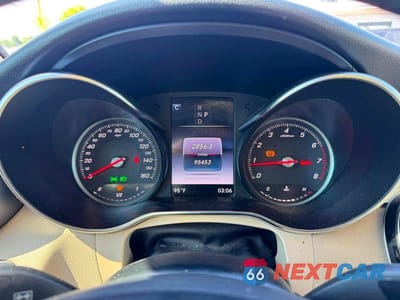 Zdjęcie 8 z 10 samochodu: 2018 MERCEDES-BENZ GLC 300 VIN:WDC0G4JB8JV016447 - miniatura