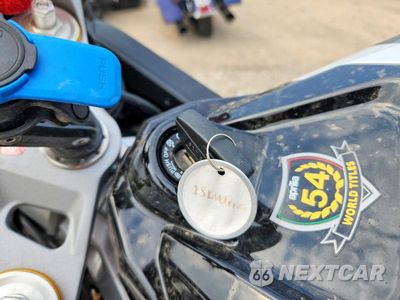 Zdjęcie 8 z 9 samochodu: 2024 APRILIA RS 660 EXTREMA VIN:ZD4KSUR02RS000780 - miniatura