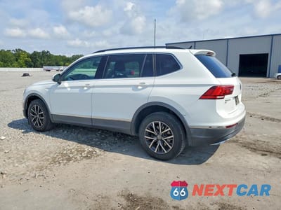 Drugie zdjęcie samochodu z przodu: 2020 VOLKSWAGEN TIGUAN SE VIN:3VV3B7AX6LM046785 - miniatura