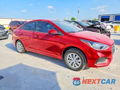 Czwarte zdjęcie samochodu z boku: 2022 HYUNDAI ACCENT SE VIN:3KPC24A69NE183219 - miniatura