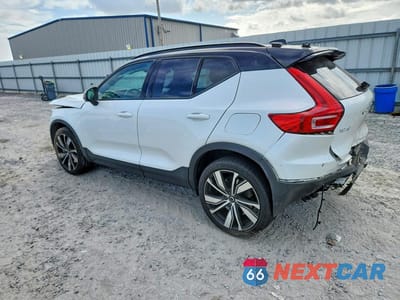 Drugie zdjęcie samochodu z przodu: 2021 VOLVO XC40 RECHARGE VIN:YV4ED3UR7M2536343 - miniatura