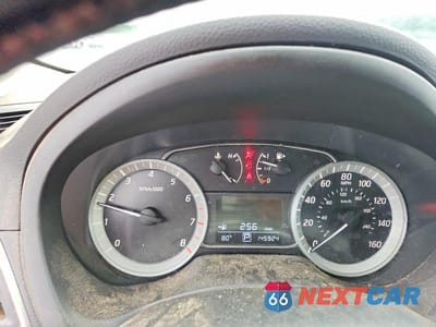 Zdjęcie 9 z 12 samochodu: 2015 NISSAN SENTRA SV VIN:3N1AB7AP2FY263529 - miniatura