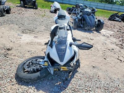 Drugie zdjęcie samochodu z przodu: 2025 HONDA CBR1000 RR VIN:JH2SC7710SK800156 - miniatura