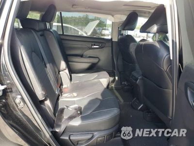 Zdjęcie 11 z 14 samochodu: 2022 TOYOTA HIGHLANDER XLE VIN:5TDGZRAH2NS549152 - miniatura