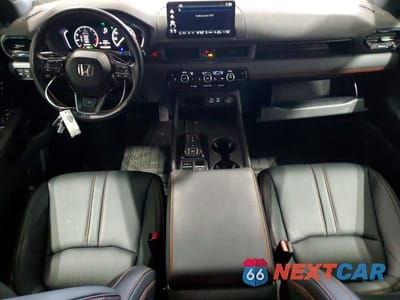 Zdjęcie 8 z 12 samochodu: 2025 HONDA PILOT TRAILSPORT VIN:5FNYG1H60SB071054 - miniatura