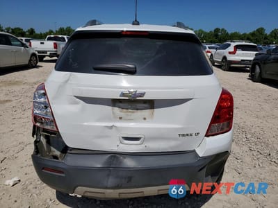 Zdjęcie 6 z 13 samochodu: 2016 CHEVROLET TRAX 1LT VIN:3GNCJLSB2GL196232 - miniatura