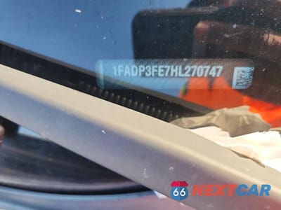 Zdjęcie 12 z 12 samochodu: 2017 FORD FOCUS SE VIN:1FADP3FE7HL270747 - miniatura