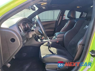 Zdjęcie 7 z 12 samochodu: 2023 DODGE CHARGER SCAT PACK VIN:2C3CDXGJ8PH619125 - miniatura