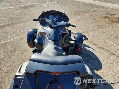 Zdjęcie 6 z 9 samochodu: 2010 CAN-AM SPYDER ROADSTER RTS VIN:2BXJBGC18AV000516 - miniatura