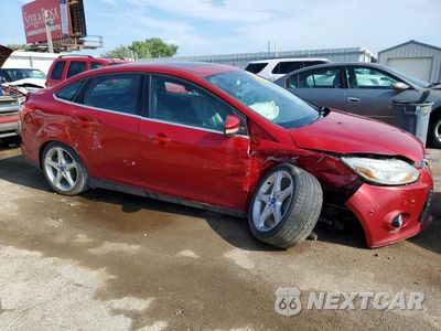 Czwarte zdjęcie samochodu z boku: 2012 FORD FOCUS ELECTRIC VIN:1FAHP3J29CL330485 - miniatura