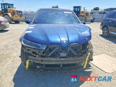 Piąte zdjęcie samochodu w środku: 2022 BMW IX XDRIVE50 VIN:WB523CF00NCJ80011 - miniatura