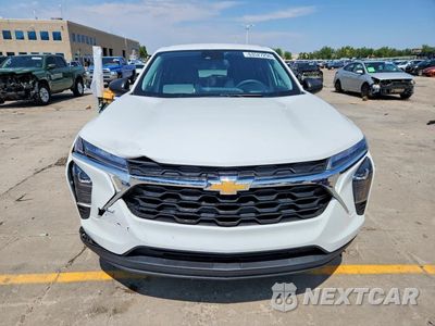 Piąte zdjęcie samochodu w środku: 2024 CHEVROLET TRAX LS VIN:KL77LFE29RC123730 - miniatura