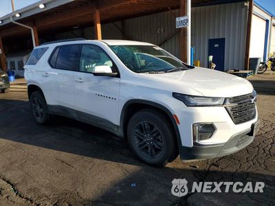 Czwarte zdjęcie samochodu z boku: 2023 CHEVROLET TRAVERSE LT VIN:1GNEVGKW4PJ152604 - miniatura