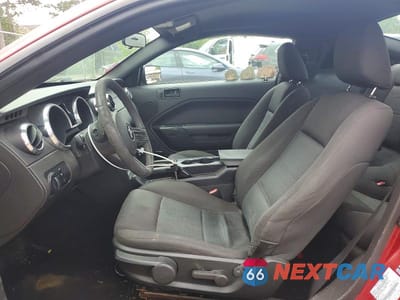 Zdjęcie 7 z 12 samochodu: 2006 FORD MUSTANG VIN:1ZVFT80N565250483 - miniatura