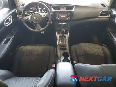 Zdjęcie 8 z 12 samochodu: 2018 NISSAN SENTRA SV VIN:3N1AB7AP2JY313564 - miniatura