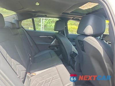 Zdjęcie 10 z 13 samochodu: 2024 BMW 530 XI VIN:WBA53FJ00RCS32167 - miniatura