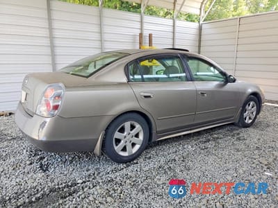 Trzecie zdjęcie samochodu z tyłu: 2003 NISSAN ALTIMA 2.5 VIN:1N4AL11DX3C110548 - miniatura