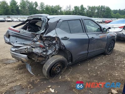 Trzecie zdjęcie samochodu z tyłu: 2023 NISSAN KICKS S VIN:3N1CP5BV5PL528969 - miniatura