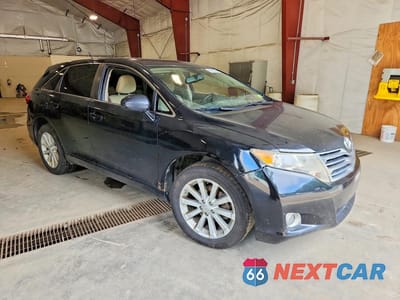 Czwarte zdjęcie samochodu z boku: 2010 TOYOTA VENZA AWD 4CYL VIN:4T3BA3BBXAU012045 - miniatura