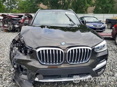 Piąte zdjęcie samochodu w środku: 2018 BMW X3 XDRIVE30I VIN:5UXTR9C54JLA13883 - miniatura