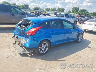 Trzecie zdjęcie samochodu z tyłu: 2016 FORD FOCUS SE VIN:1FADP3K26GL361194 - miniatura