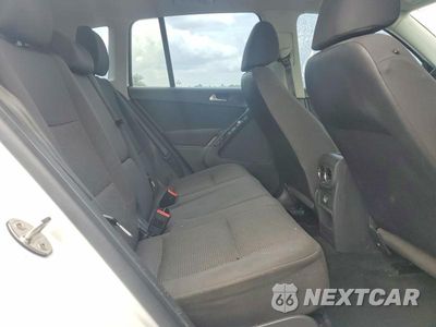 Zdjęcie 10 z 12 samochodu: 2017 VOLKSWAGEN TIGUAN S VIN:WVGAV7AX9HK049235 - miniatura