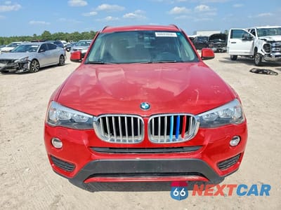 Piąte zdjęcie samochodu w środku: 2017 BMW X3 SDRIVE28I VIN:5UXWZ7C31H0V90332 - miniatura