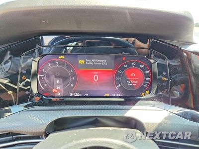 Zdjęcie 9 z 12 samochodu: 2024 VOLKSWAGEN GTI S VIN:WVWGA7CD4RW217161 - miniatura