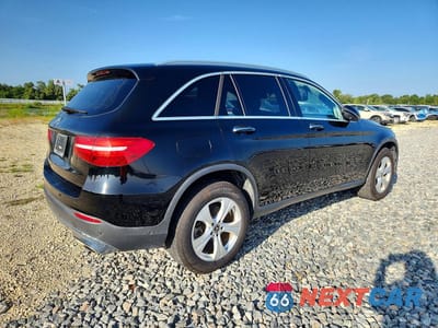 Trzecie zdjęcie samochodu z tyłu: 2018 MERCEDES-BENZ GLC 300 VIN:WDC0G4JB5JV057134 - miniatura