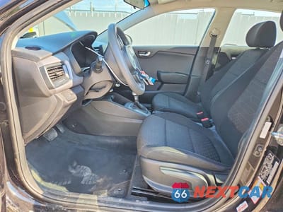 Zdjęcie 7 z 13 samochodu: 2018 KIA RIO LX VIN:3KPA24AB5JE065540 - miniatura