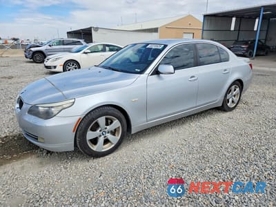 2008 BMW 528 XI WBANV13538CZ53703 - główne zdjęcie licytacji z USA - miniatura