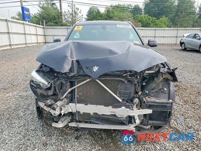 Piąte zdjęcie samochodu w środku: 2018 BMW X3 XDRIVE30I VIN:5UXTR9C54JLC75080 - miniatura