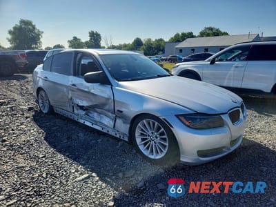 Czwarte zdjęcie samochodu z boku: 2011 BMW 328 XI VIN:WBAPK7C59BA973056 - miniatura
