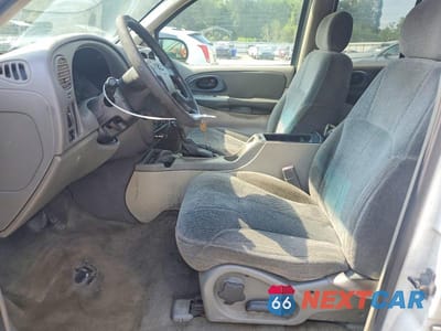 Zdjęcie 7 z 13 samochodu: 2004 CHEVROLET TRAILBLAZER LS VIN:1GNDS13S142123810 - miniatura