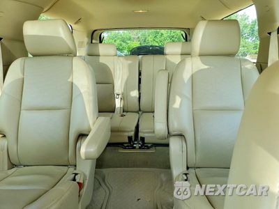 Zdjęcie 10 z 14 samochodu: 2013 CHEVROLET SUBURBAN K1500 LTZ VIN:1GNSKKE71DR193059 - miniatura