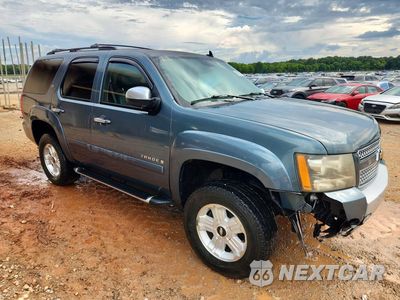 Czwarte zdjęcie samochodu z boku: 2008 CHEVROLET TAHOE K1500 VIN:1GNFK13028R119575 - miniatura