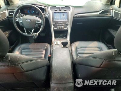 Zdjęcie 8 z 12 samochodu: 2019 FORD FUSION SEL VIN:3FA6P0CD4KR140937 - miniatura