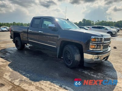 Czwarte zdjęcie samochodu z boku: 2014 CHEVROLET SILVERADO K1500 LTZ VIN:1GCVKSEC3EZ209718 - miniatura