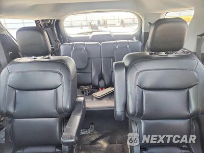 Zdjęcie 10 z 14 samochodu: 2021 FORD EXPLORER XLT VIN:1FMSK8DH0MGB09813 - miniatura