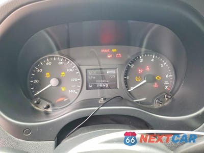Zdjęcie 9 z 13 samochodu: 2016 MERCEDES-BENZ METRIS VIN:WD4PG2EE3G3113255 - miniatura