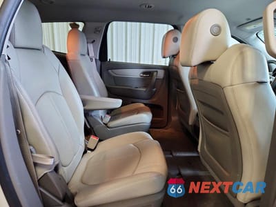 Zdjęcie 10 z 12 samochodu: 2013 CHEVROLET TRAVERSE LT VIN:1GNKRJKD9DJ203013 - miniatura