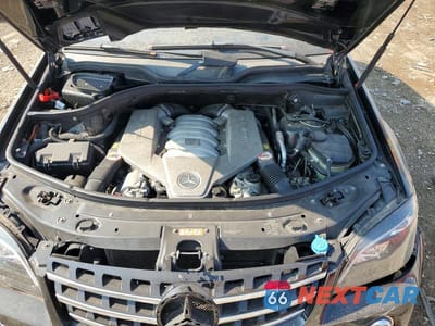 Zdjęcie 12 z 13 samochodu: 2007 MERCEDES-BENZ ML 63 AMG VIN:4JGBB77E87A196394 - miniatura