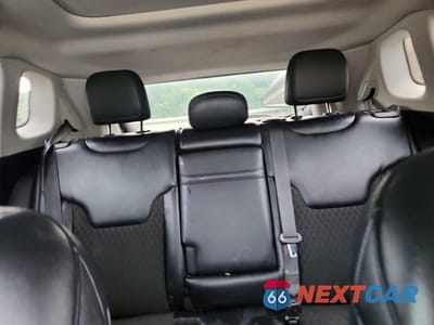 Zdjęcie 10 z 13 samochodu: 2017 JEEP COMPASS LATITUDE VIN:3C4NJDBB3HT651338 - miniatura