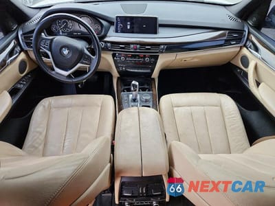 Zdjęcie 8 z 14 samochodu: 2017 BMW X5 SDRIVE35I VIN:5UXKR2C39H0U22326 - miniatura