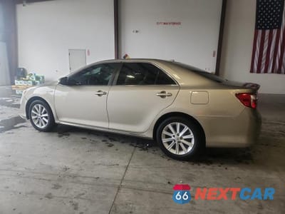 Drugie zdjęcie samochodu z przodu: 2013 TOYOTA CAMRY HYBRID XLE VIN:4T1BD1FK9DU079044 - miniatura